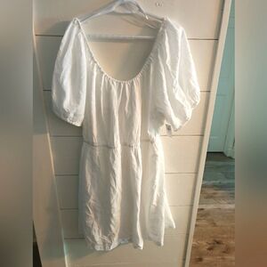 NWT Old Navy Puff Sleeve Tie-Back Cut Out Mini Swing Dress.